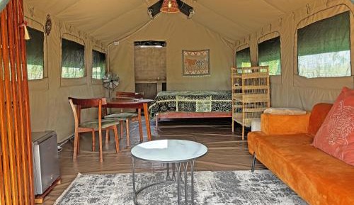 Luxury tent