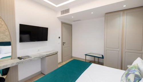 Deluxe Family Suite