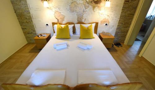 Comfort Triple Room with Shower