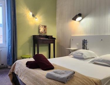 Triple Room with Private Bathroom