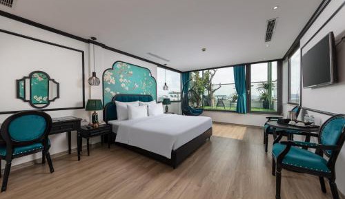 Deluxe Double or Twin Room with Balcony