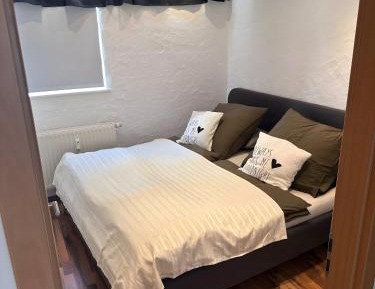 Superior One-Bedroom Apartment