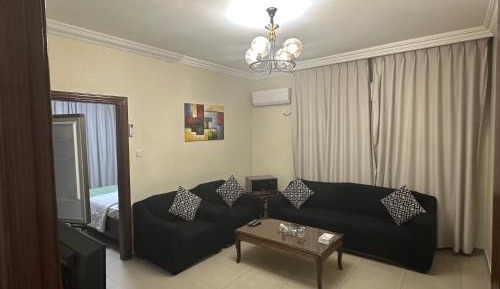 Classic One-Bedroom Apartment with King Bed