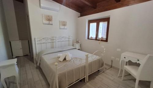 King Room with Mountain View