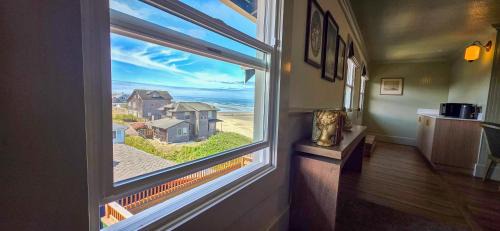 Jane Austen - Double Room with Sea View