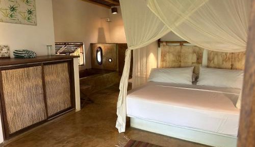 Deluxe Double Room with Bath