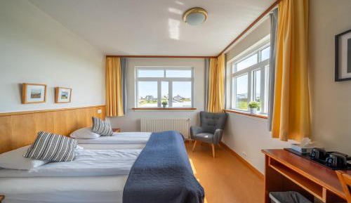 Double or Twin Room with Private Bathroom