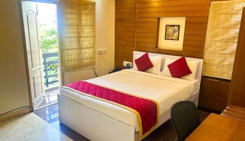 Deluxe Double Room with Balcony