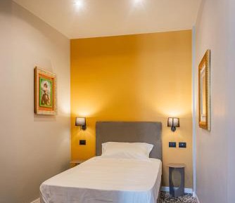 Deluxe Single Room with Balcony