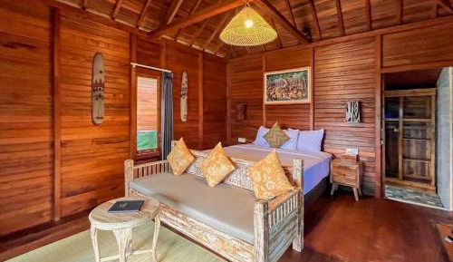 Suite with Mountain View