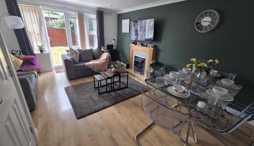 Three-Bedroom Townhouse