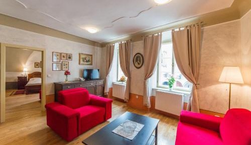 Apartment (6 Adults)