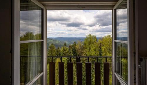 Double Room with Mountain View