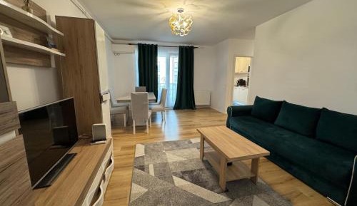 Two-Bedroom Deluxe Apartment with Balcony