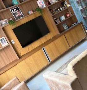 Room #1473632201