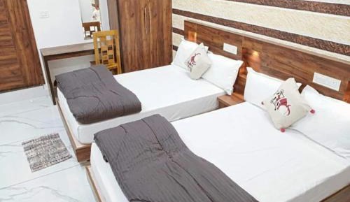 Room #1474115801