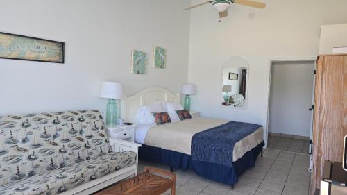 Room #1445222403