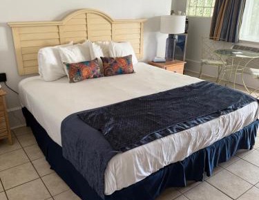 King Suite with Sea View