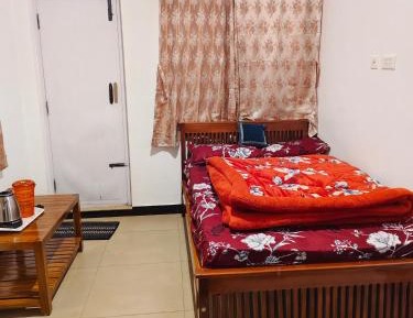 Room #1432553402