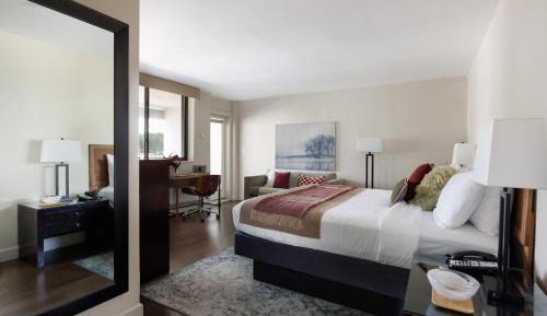 Suite with Balcony
