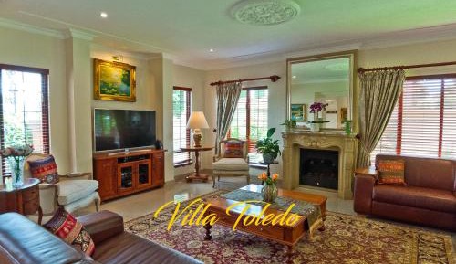 Deluxe Villa