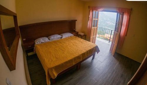Triple Room with Pool View