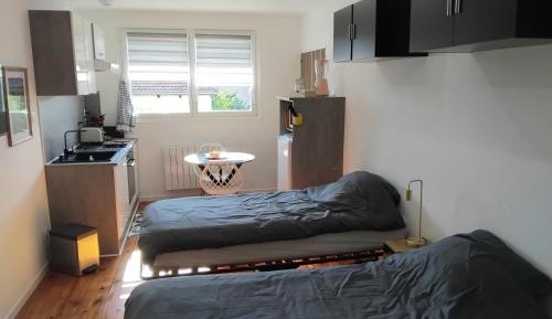 Apartment with Garden View