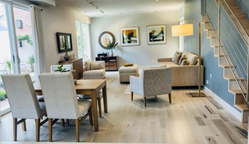 Three-Bedroom Deluxe Townhouse at Barton