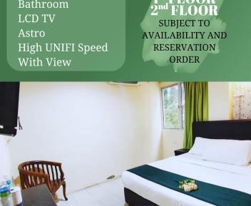 Deluxe Queen Room