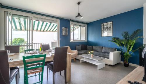 Four-Bedroom Apartment