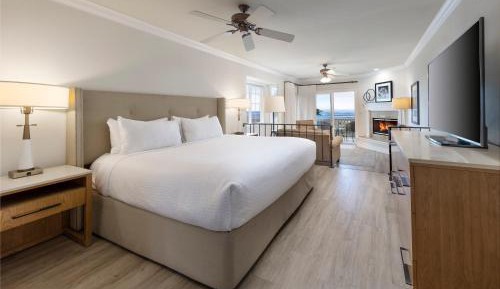 King Suite with Ocean View