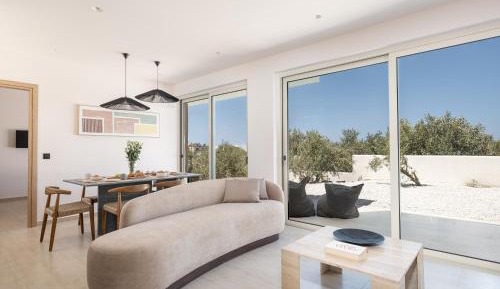 Four-Bedroom Holiday Home