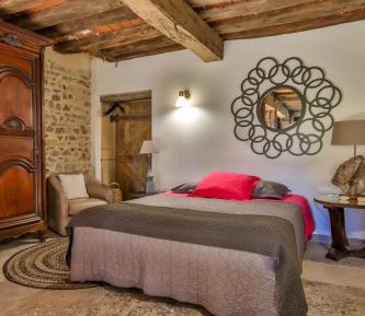 Suite with Garden View