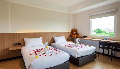 Standard Twin Room