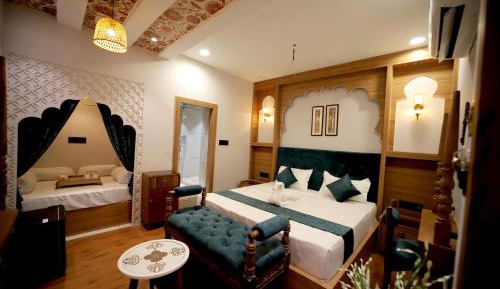 King Room