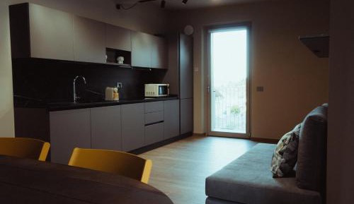 Apartment with Pool View 