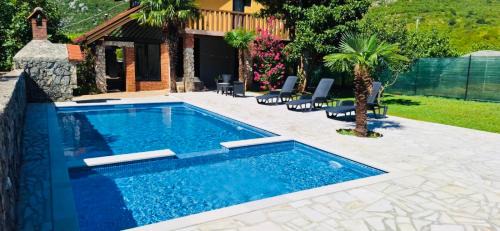 Two-Bedroom Villa