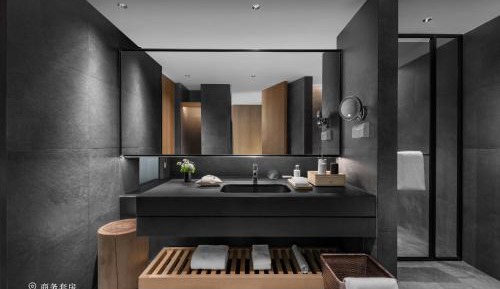 Business Suite