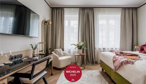 Superior Room with Nowy Świat View 