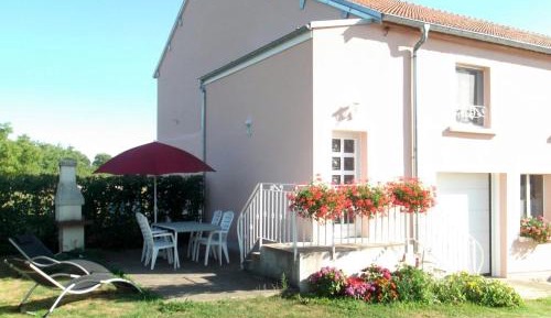 Holiday Home (4 Adults)