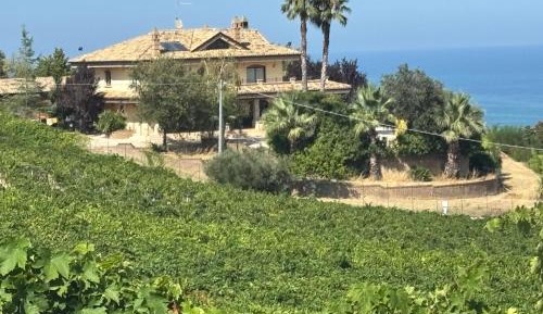 Villa with Sea View