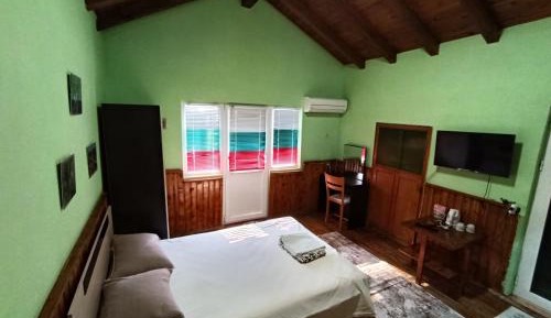 Studio Apartment with Balcony