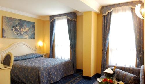 Superior Double or Twin Room with Lagoon View