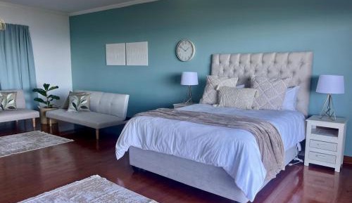 Deluxe Family Suite