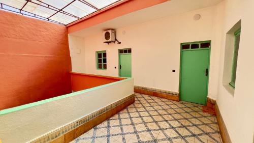 Double Room with Shared Toilet