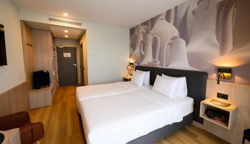 Classic King Room
