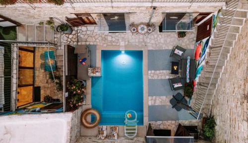 Two-Bedroom Traditional House with Private Pool
