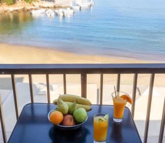 Studio with Sea View