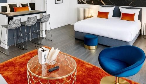 Deluxe Family Suite
