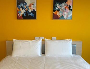 Deluxe Double or Twin Room with Balcony
